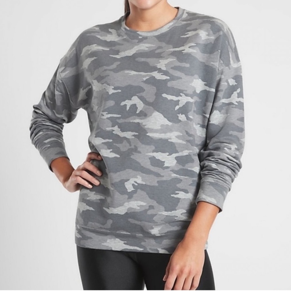 Athleta studio to street grey camo pullover sweatshirt
